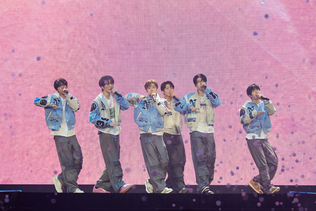 NCT 위시, 2만4천 시즈니와 '소원'의 무대…첫 단독 콘서트로 '꿈'…