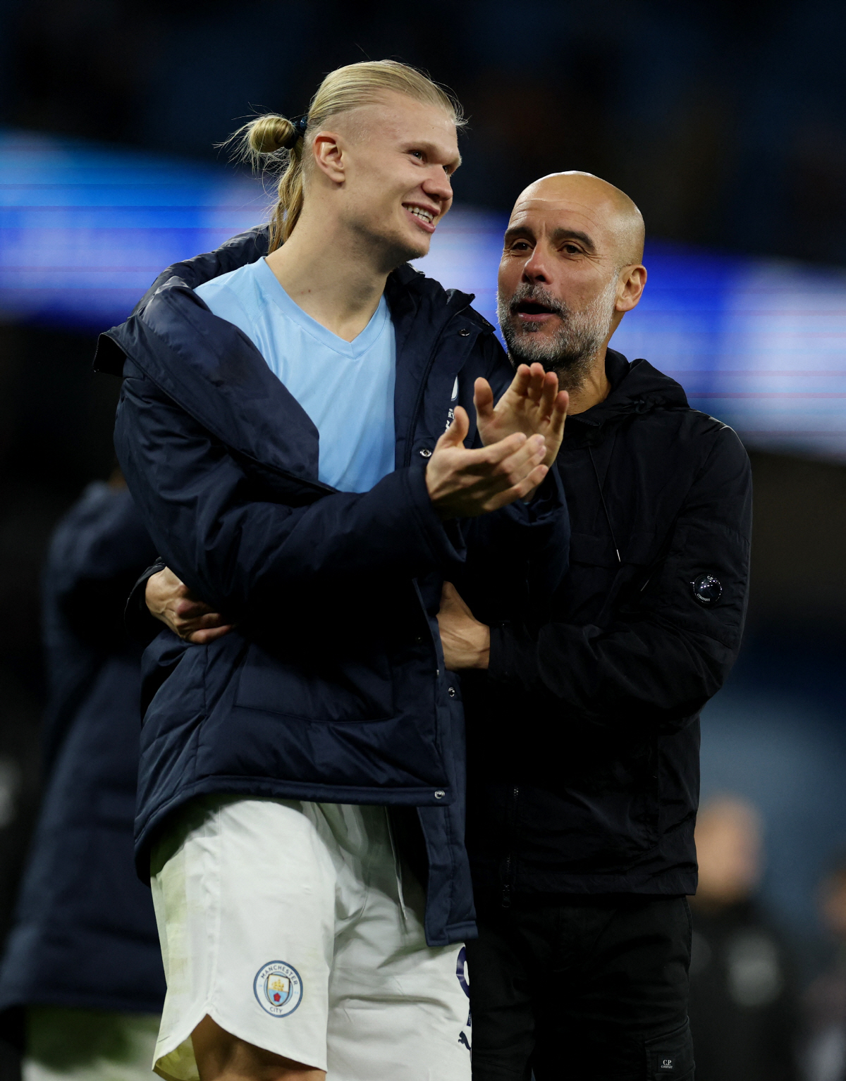 '또 멀티골'홀란→벌써 13골! 펩 감독"메시X호날두와 함께 뛰는 기분"…