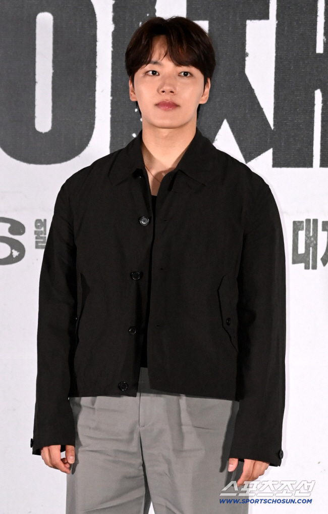 [공식] '만 28세' 여진구, 12월 카투사 입대한다…"입소 장소·시간…