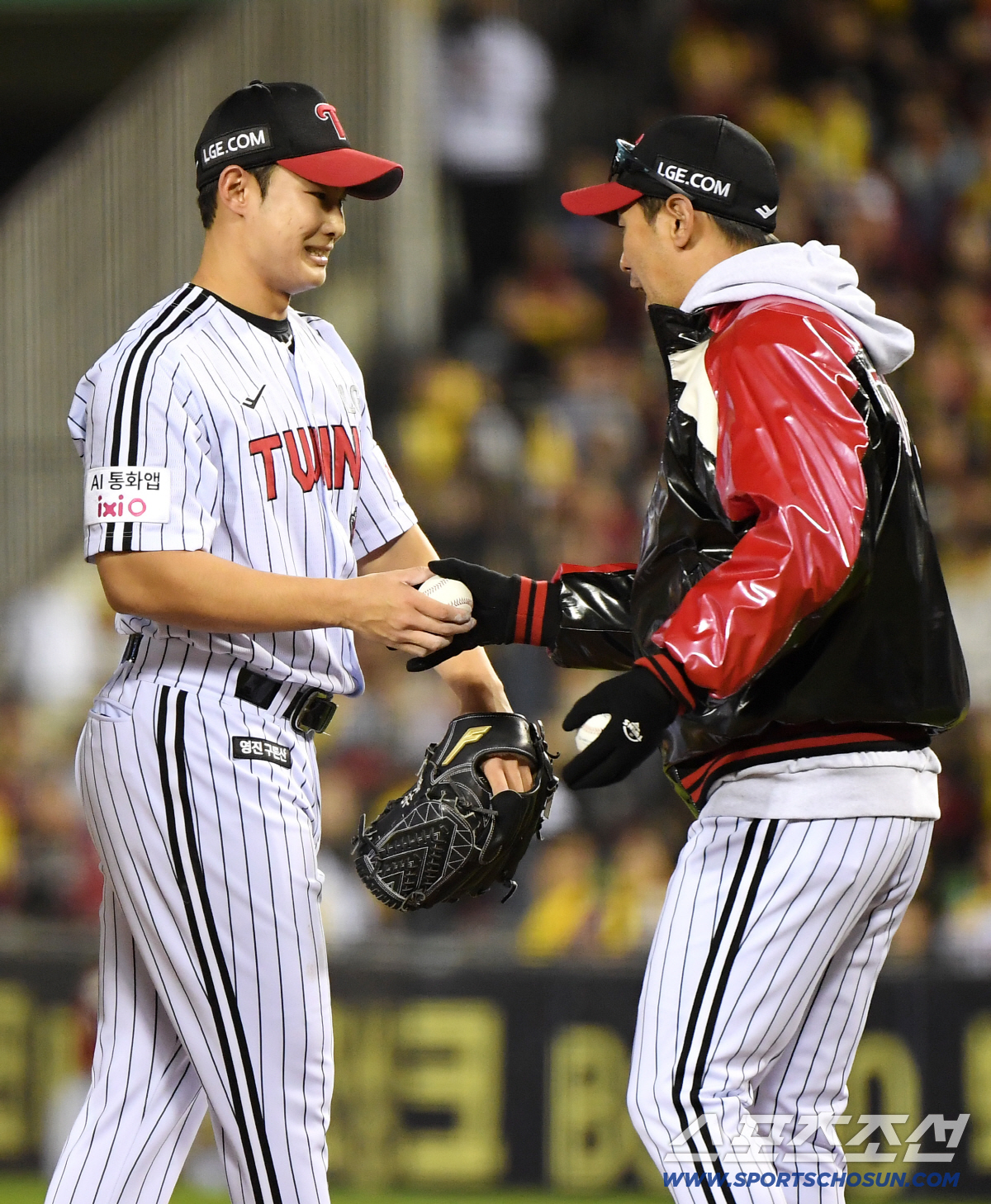 10순위면 어때? 데뷔 해에 KS 우승 반지라니…"앞으로 이런 1년 있을…