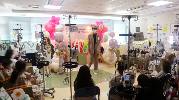 펄어비스, '검은사막' 유저들과 함께 성금 모아 난치병 환아 지원 프로그램 후원