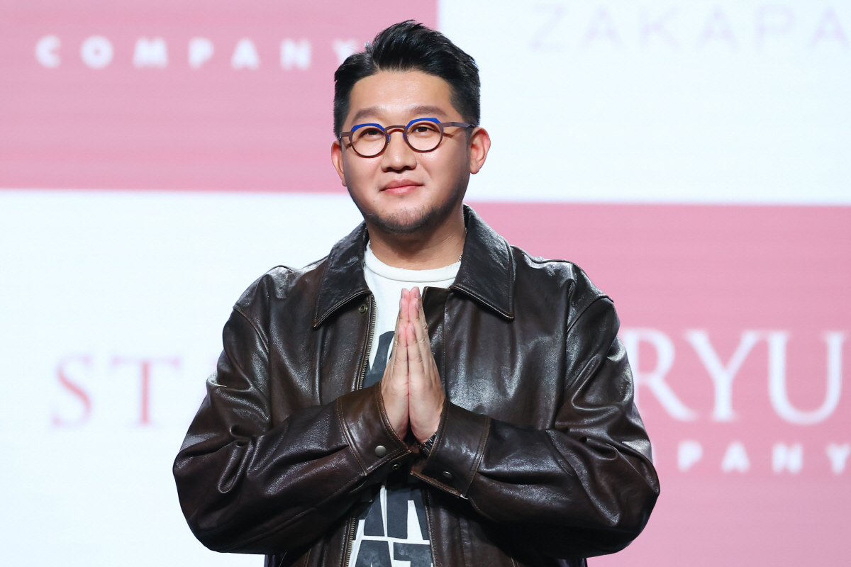 [SC현장] "수지 얼굴에 맞춘 곡"…고막 열어라, 어반자카파 들어간다(…