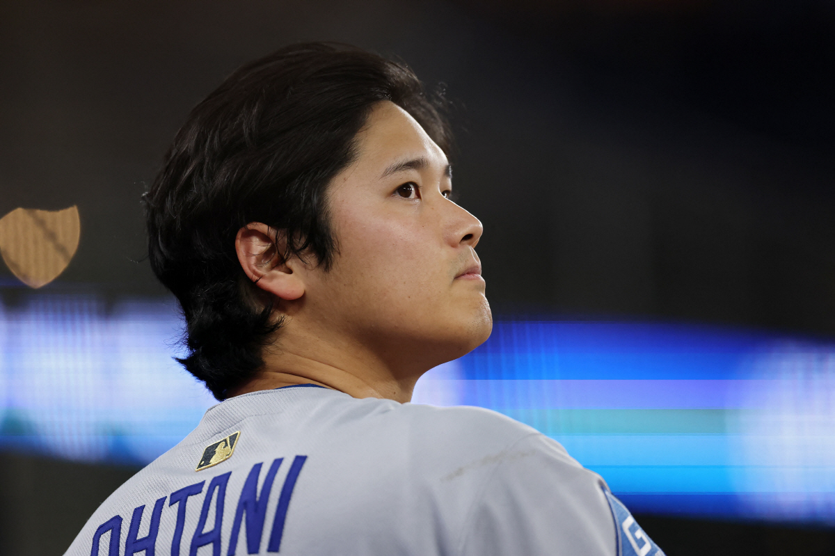 '긴말 필요없다. 평생 은인이야' MLB 진출 첫해 '우승엔딩' 맛본 김…