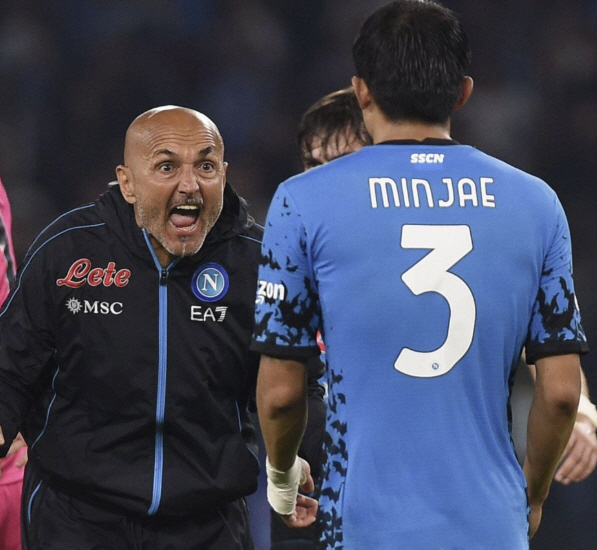 "김민재 유니폼 당장 불태우자" 나폴리 분노의 화형식, 또 다시 일어날까…