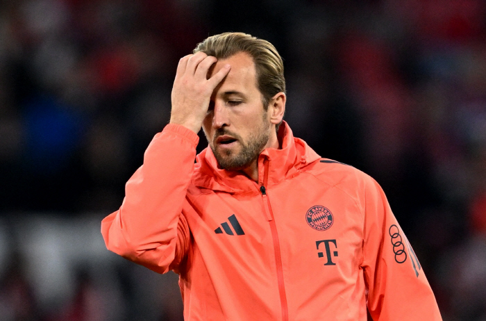 손흥민 없는데, 너까지? 토트넘 팬 통곡할 소식..."케인, 바르셀로나 이적 고려 중"