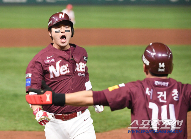 전격 은퇴 선언 '국민 거포', 혼이 서린 고척돔으로 돌아온다고? 선수,…