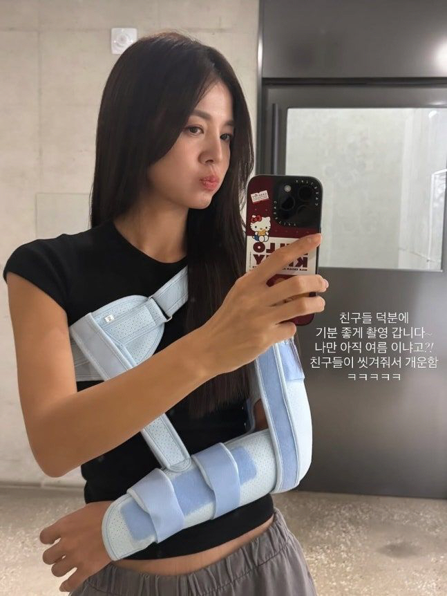 '정조국♥' 김성은, 한쪽 팔 못 쓰는 부상에도..집안일 투혼 "왼손으로…