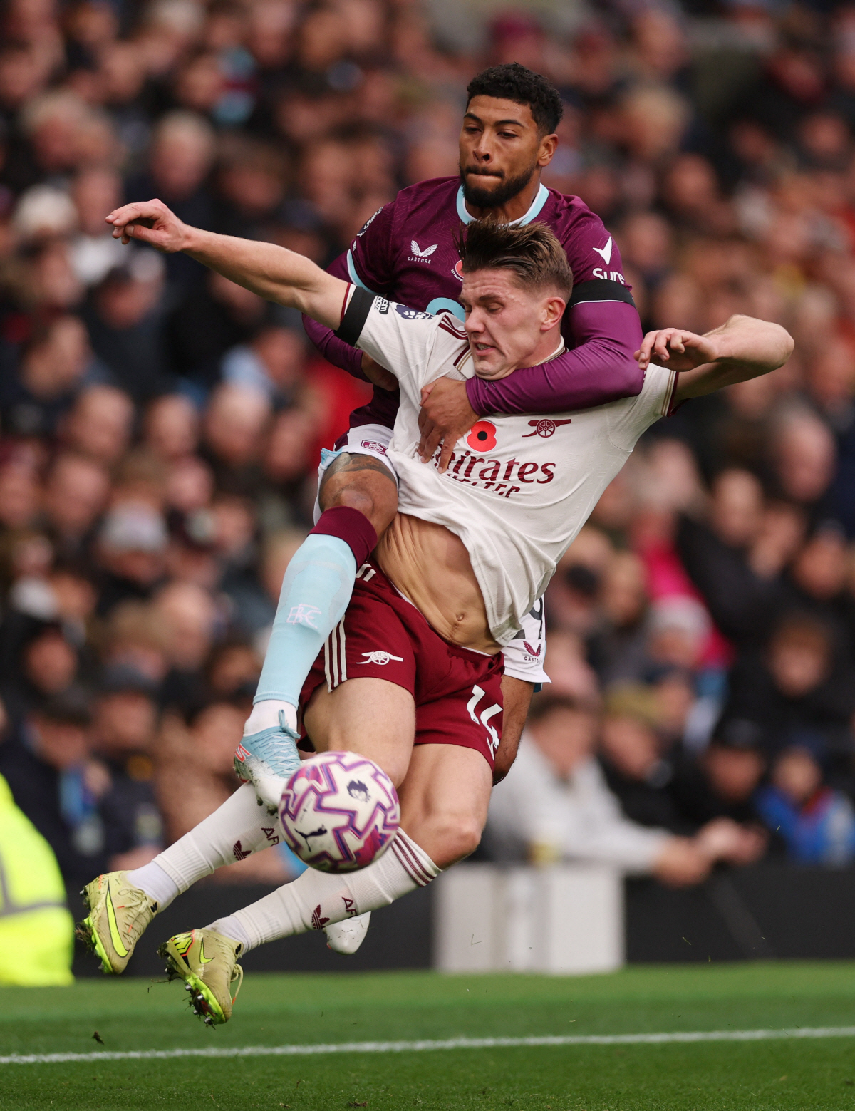아스널 큰일났다! 1203억 FW 부상…감독의 근심 "좋은 징조 아니다"
