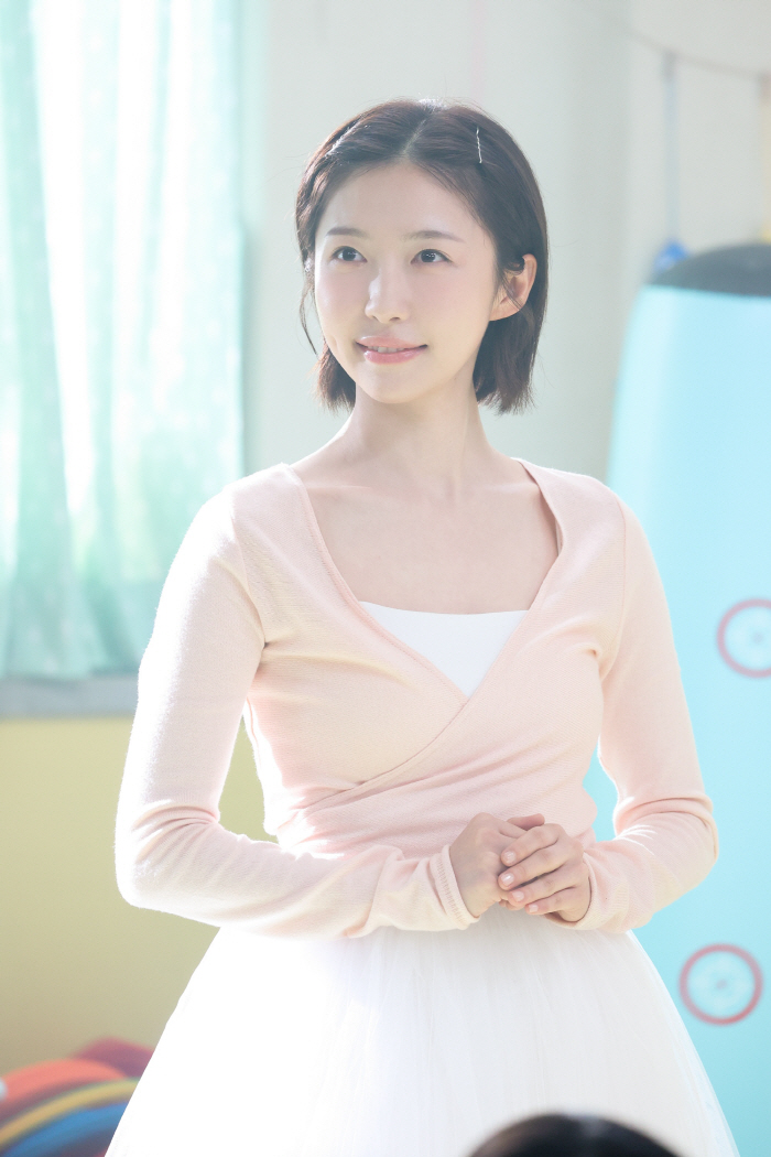 주현영, 왜 이렇게 예뻐졌어?…'아침 햇살' 같은 비주얼 포착 ('착한 여자 부세미')