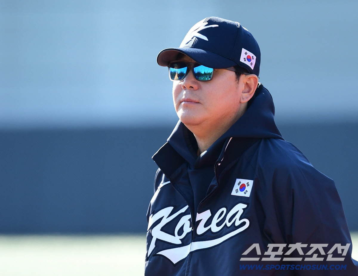 류지현의 최대고민. 지금도 3루수만 5명인데 김도영까지 가세한다면... …