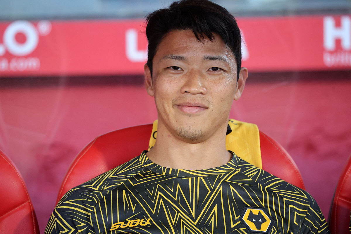 '황희찬 죽다 살아났습니다!' 오닐, 울버햄튼 감독직 포기…BBC피셜 "…