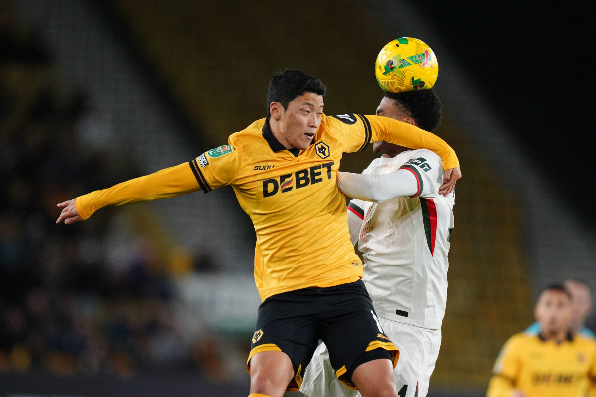 '황희찬 죽다 살아났습니다!' 오닐, 울버햄튼 감독직 포기…BBC피셜 "…