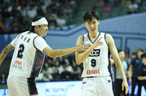 최준용 송교창 IN. 문유현 아쉽게 탈락. 남농대표팀 12인 로스터. 선택배경과 이유는?