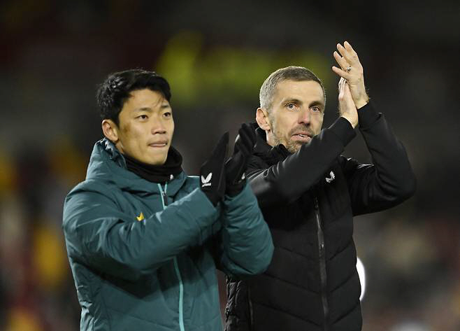 '좋다 말았네' 황희찬 '커리어 하이' 이끈 감독, 울버햄튼 복귀 무산.…