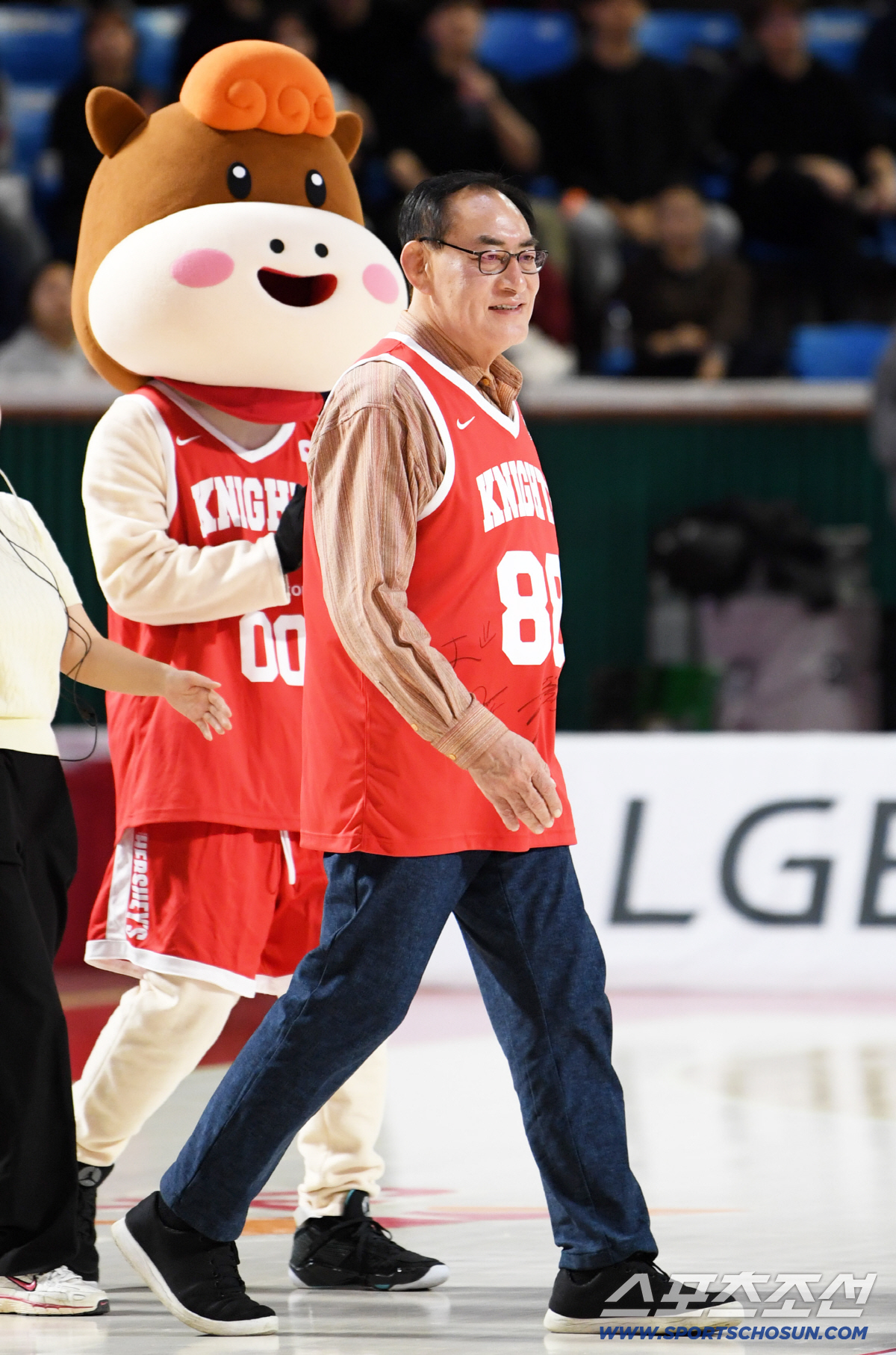 [포토] 하형주 이사장 '오늘은 농구팬들과 소통'