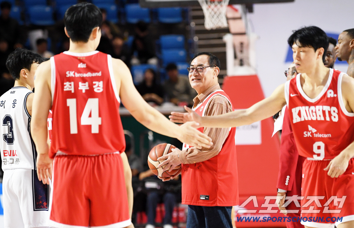 [포토] 하형주 이사장 '농구 팬들과 소통'