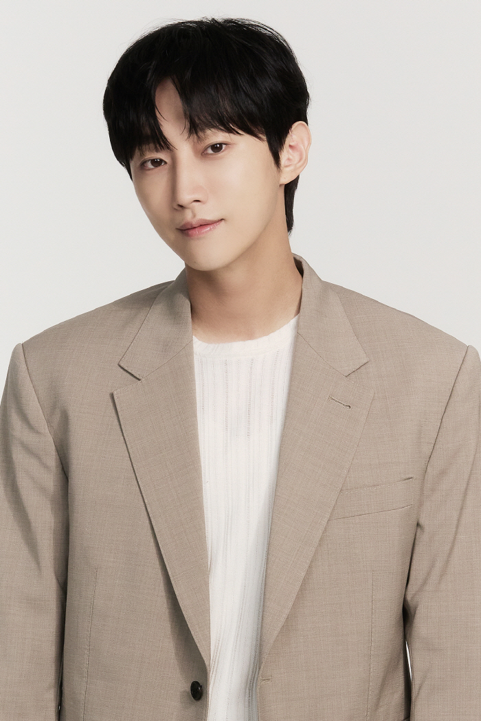 [인터뷰①] '부세미' 진영 "포상휴가 가고 싶어, 첫 회부터 시청률 대박 예감"