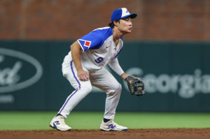 김하성, 1억달러 어림없다! 美 통계전문 매체 