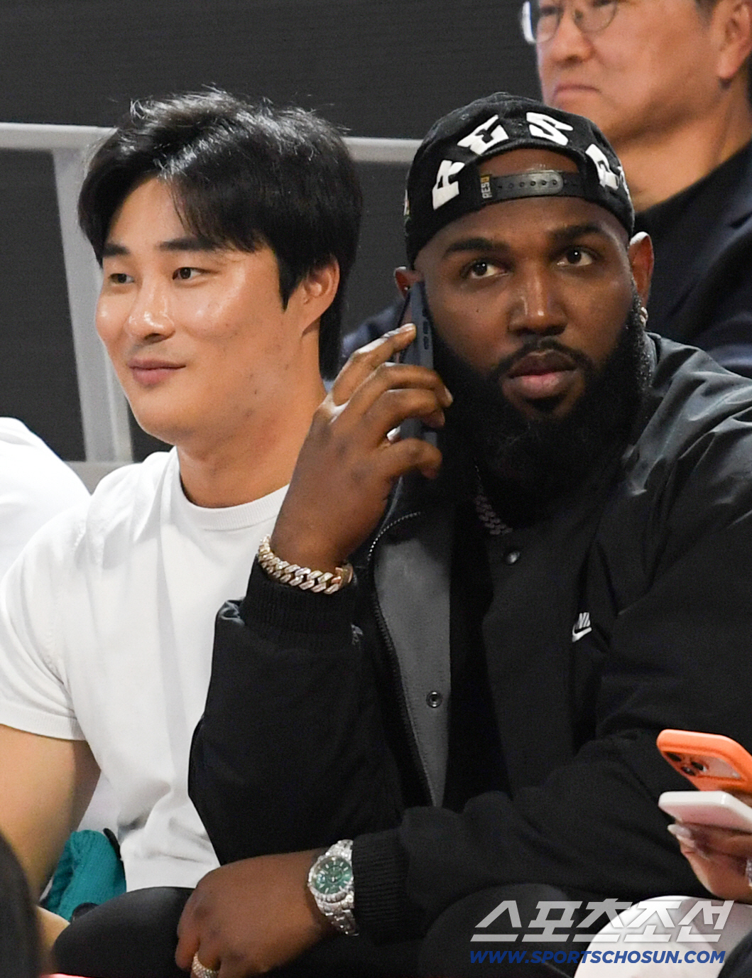 '하성킴 포즈 좀 취해봐' 팀 동료 마르셀 오즈나 넉살에 빵 터진 김하성…