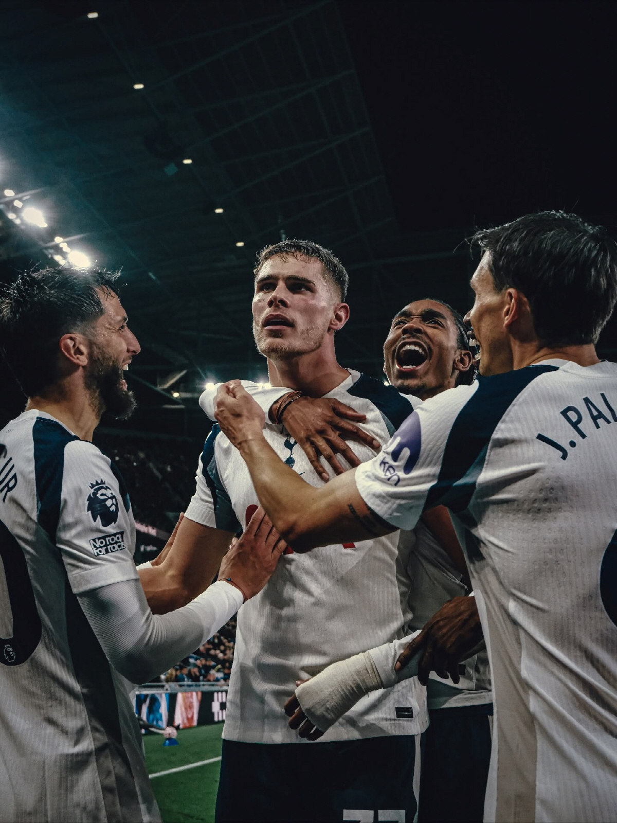 英 단독! "프랭크가 잘못이다" K리그 감독, '토트넘 기강 박살' 논란…