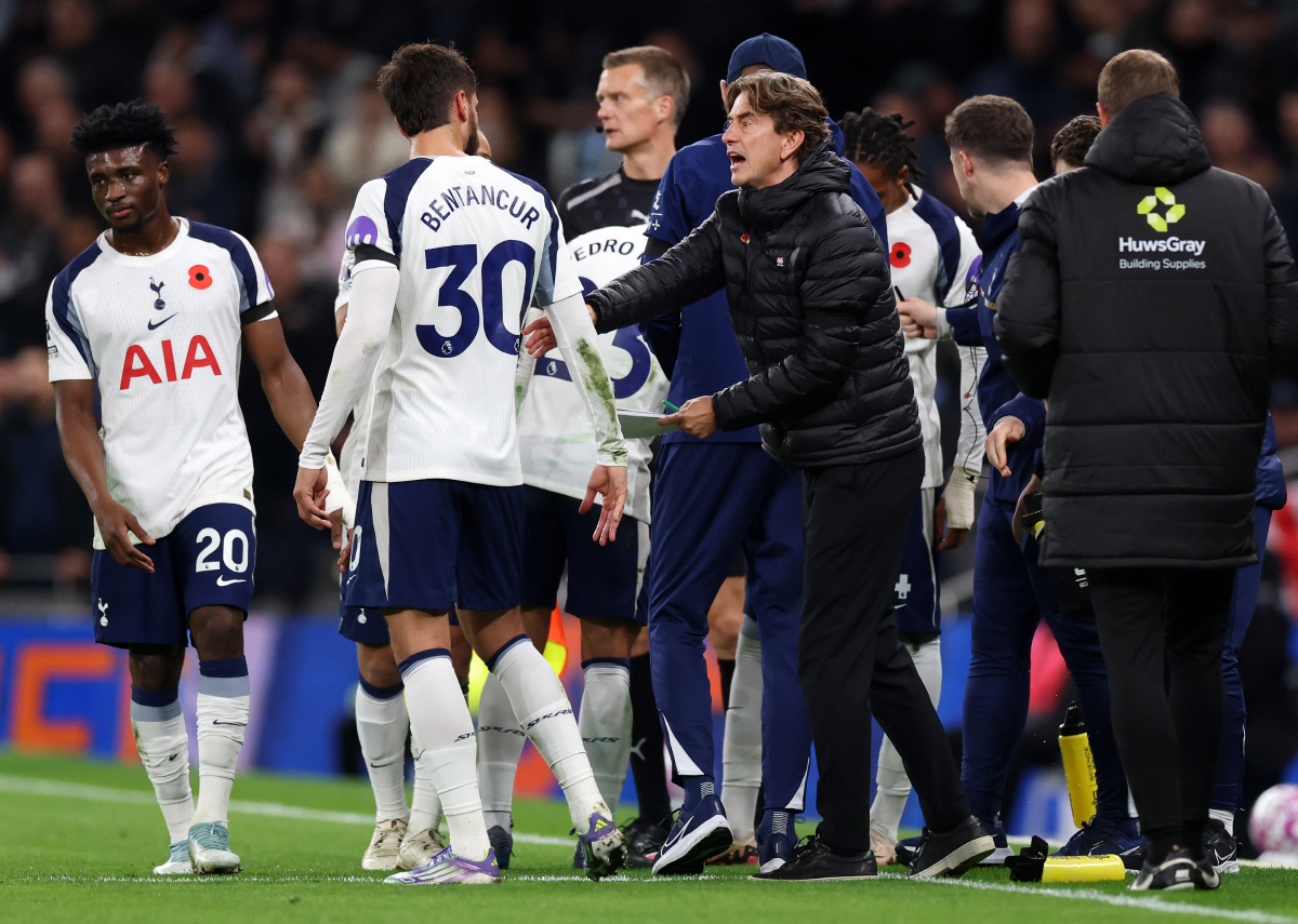 英 단독! "프랭크가 잘못이다" K리그 감독, '토트넘 기강 박살' 논란…