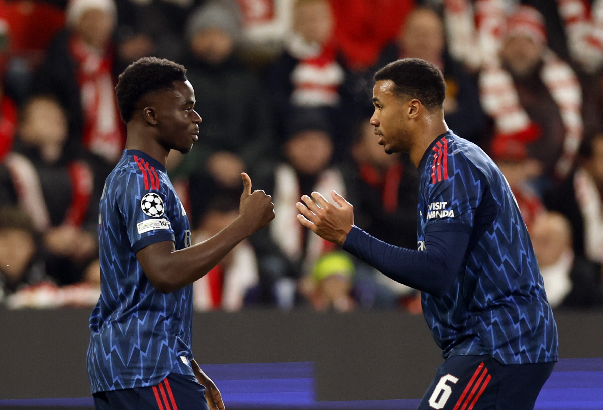 부상자 있으면 어때…'미친 페이스' 아스널, 또 이겼다! 122년 만에 …