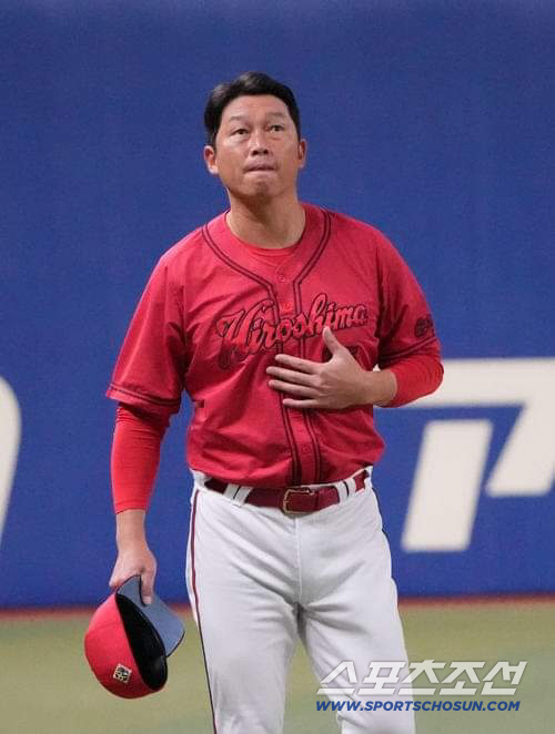 감독=아라이-타격코치=아라이, 75년 일본프로야구 첫 '1군 감독-코치'…