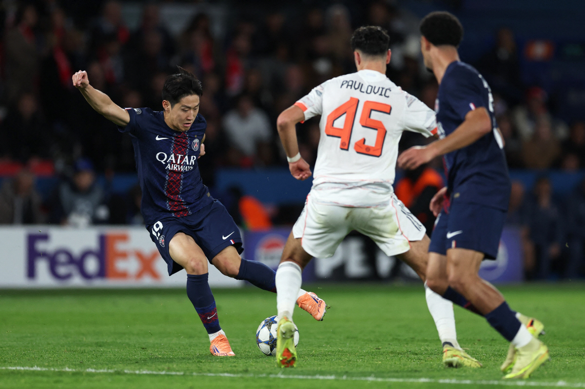 "고개 들어, 강인아" 발롱도르 수상자 '완벽대체'한 LEE, 물오른 왼…