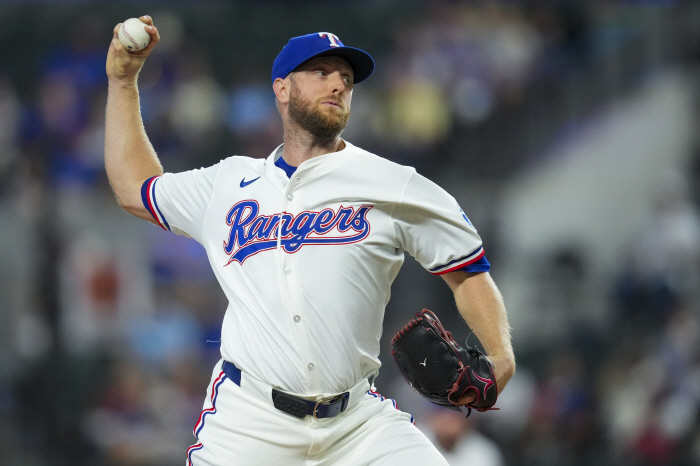 '7년 65승, ERA 3.77' 이렇게 고생하고도 겨우 2년 계약? '역수출품 1호' 켈리는 왜 저평가되나