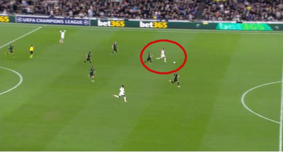 공격진 답답해서 내가 뛴다! 반더벤, '푸스카스 손흥민 빙의' 원더골 대…