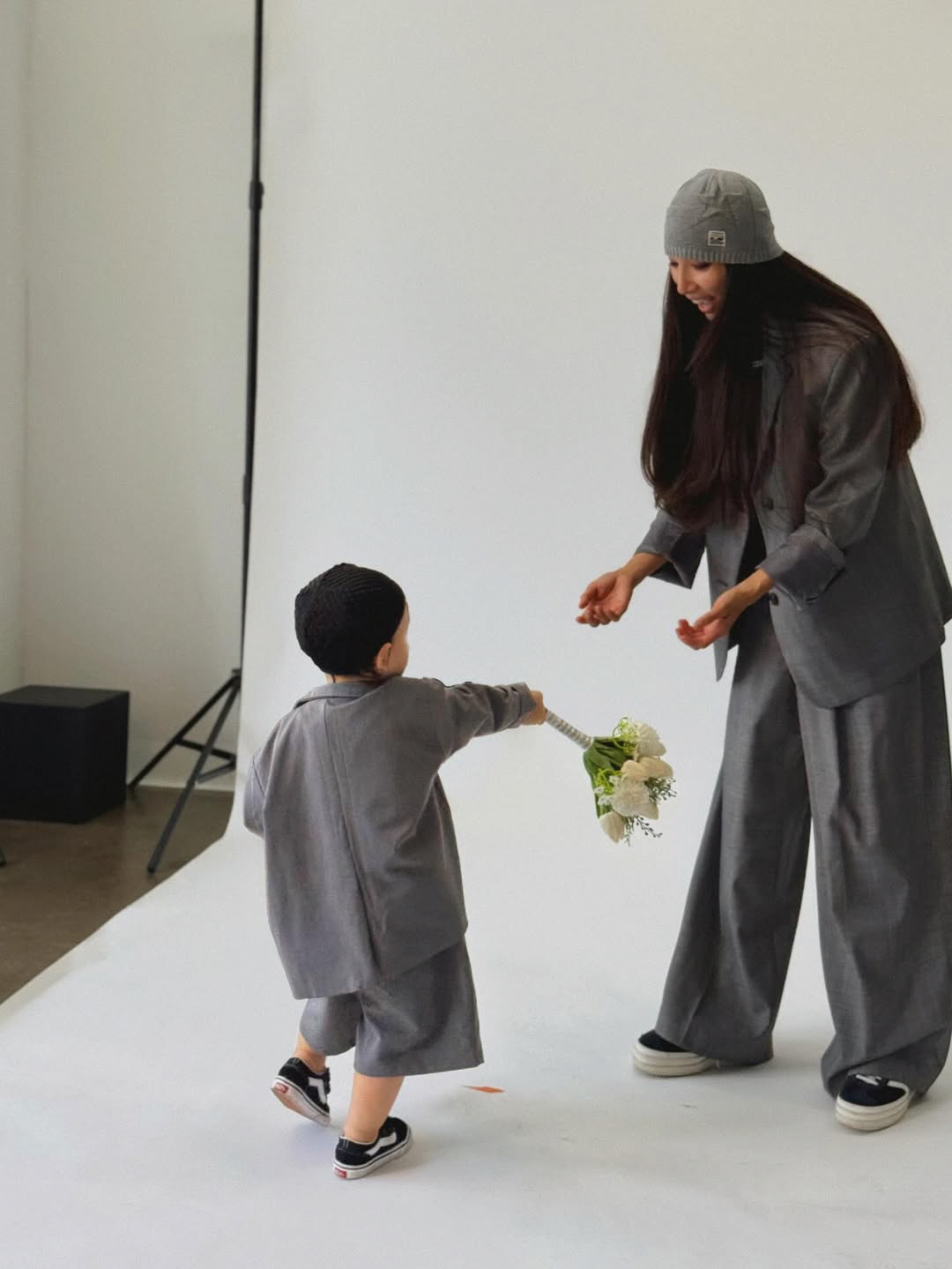 문가비, '정우성 혼외자' 공개 후 분노 터졌다..."子 일상, AI 합…