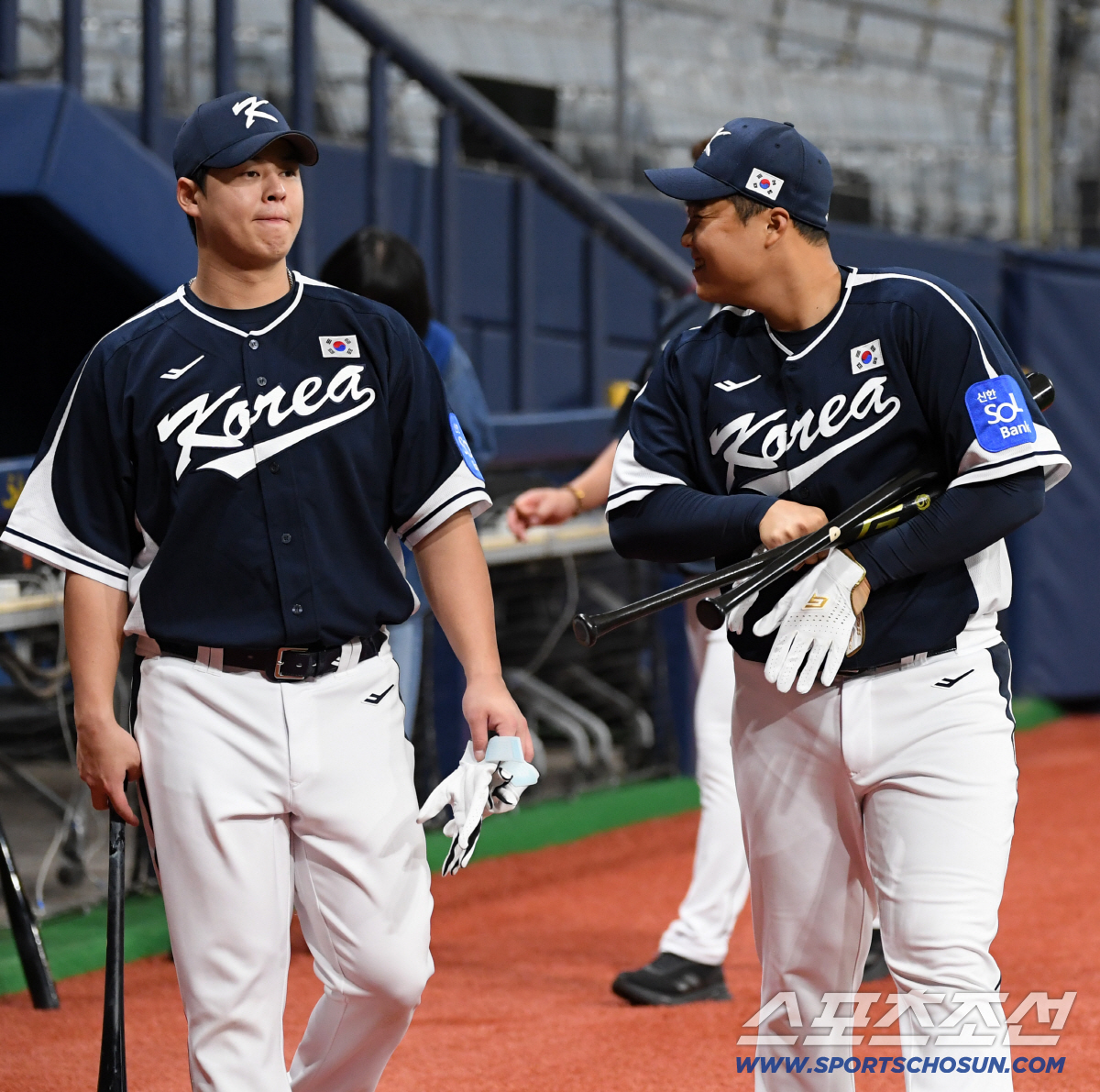 [포토] 노시환-한동희 '경남고 4번 타자'