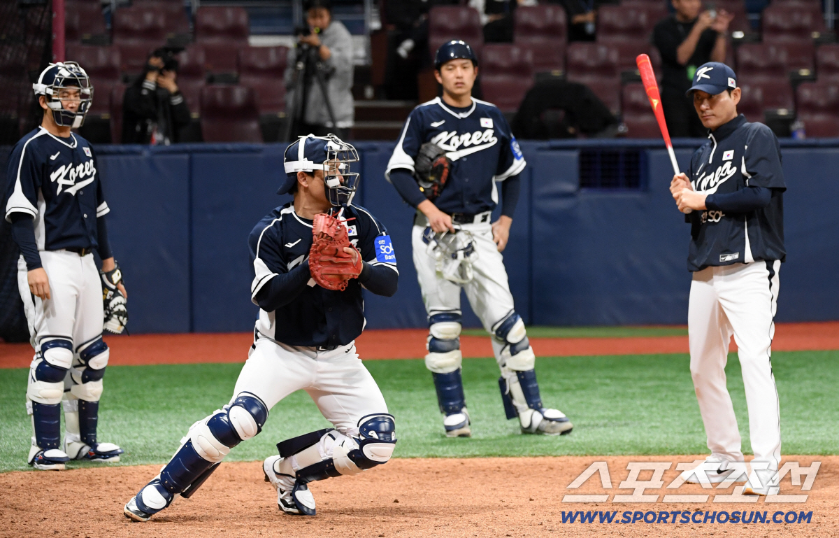 [포토] 포수 박동원 '2루 송구'