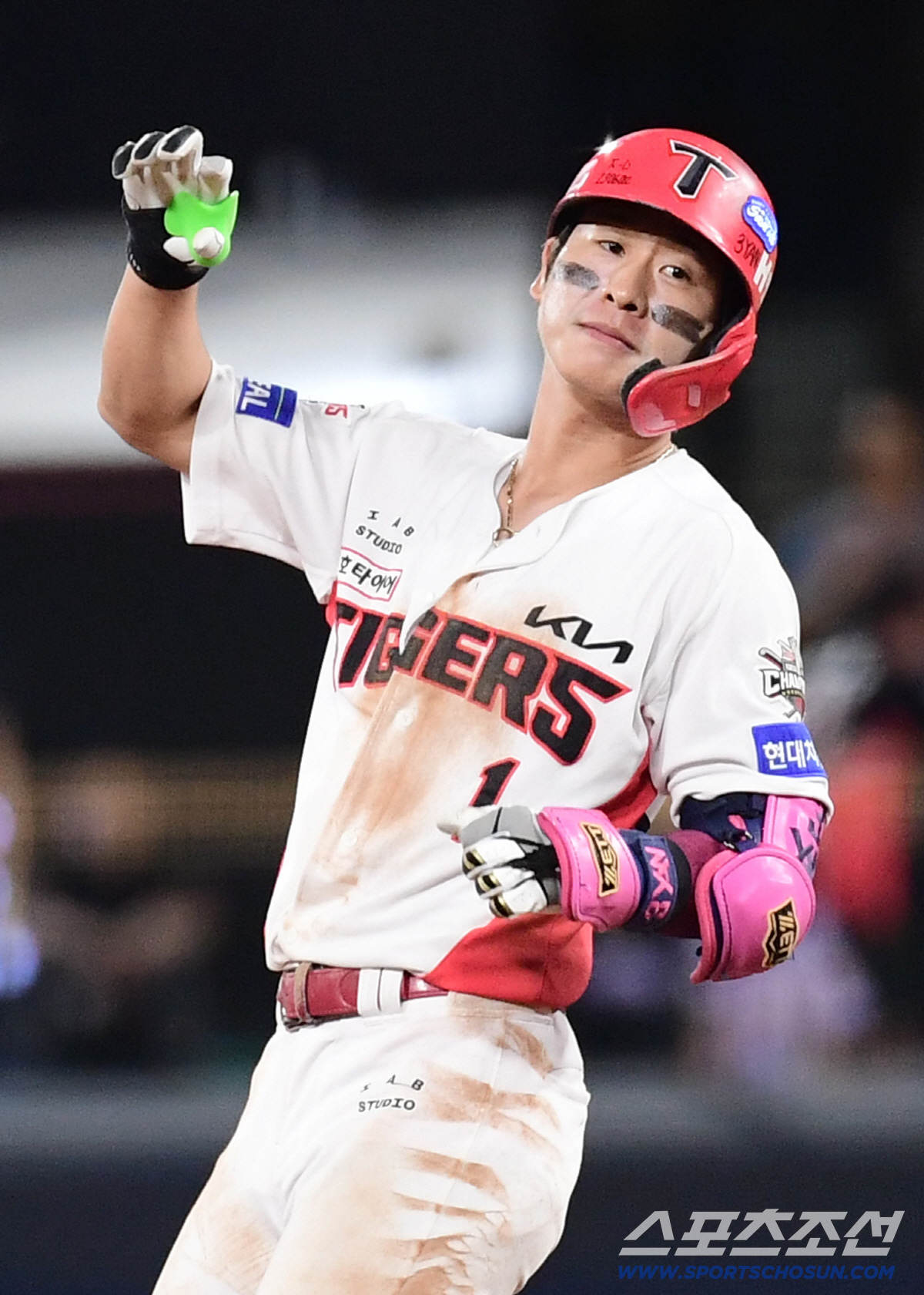 '진짜 100억 넘길 기세' 최대어 인기 미쳤다, 감독은 속 탄다…"구상…