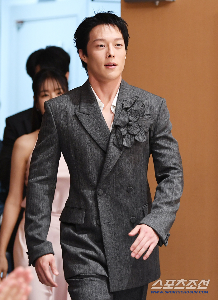 ‘키스는 괜히 해서’ 장기용 “공지혁=싱크로율 100%…감독님과 재회 설?다”