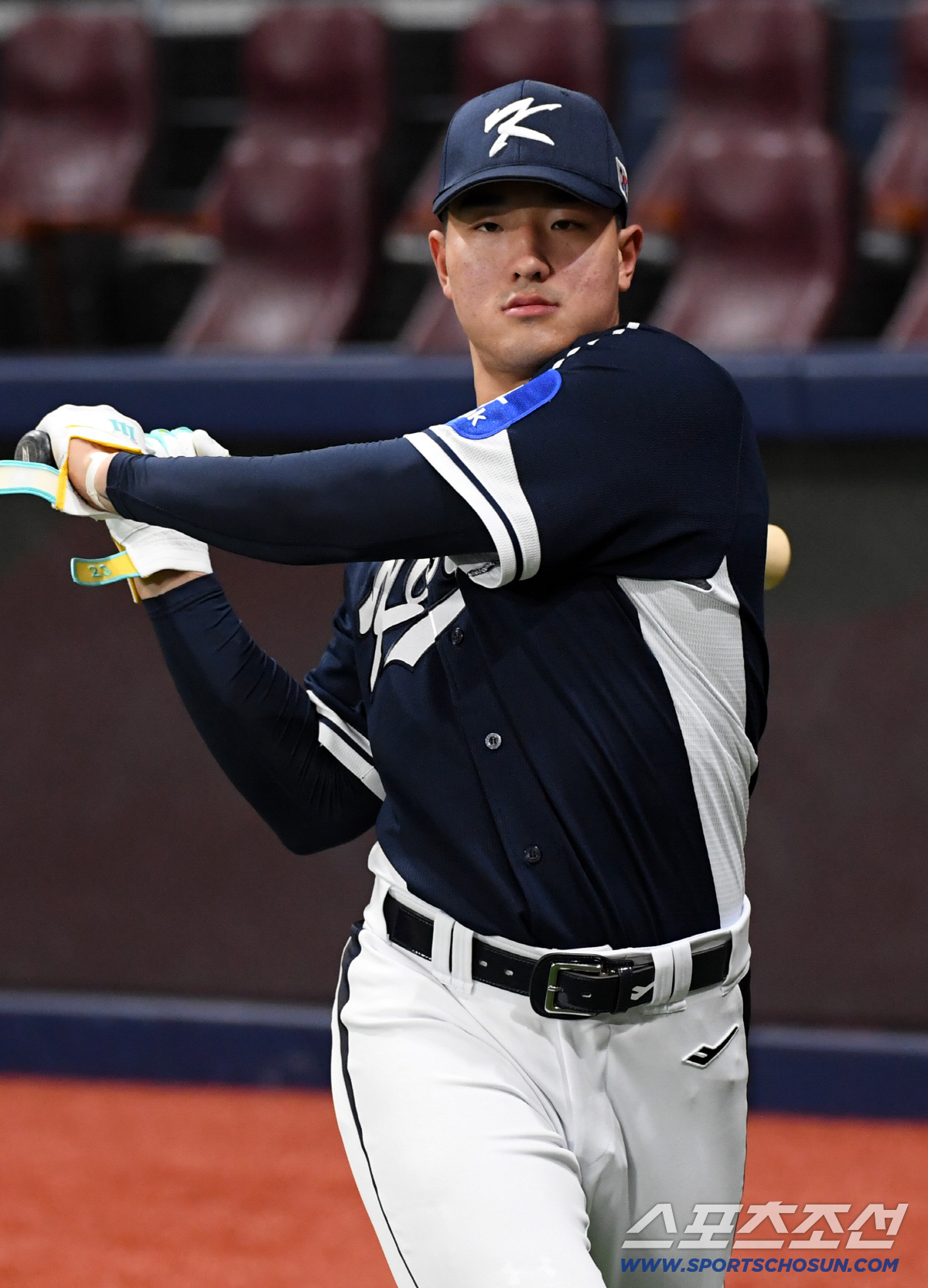 [포토] 안현민 '체코 상대 홈런포 가동할까'