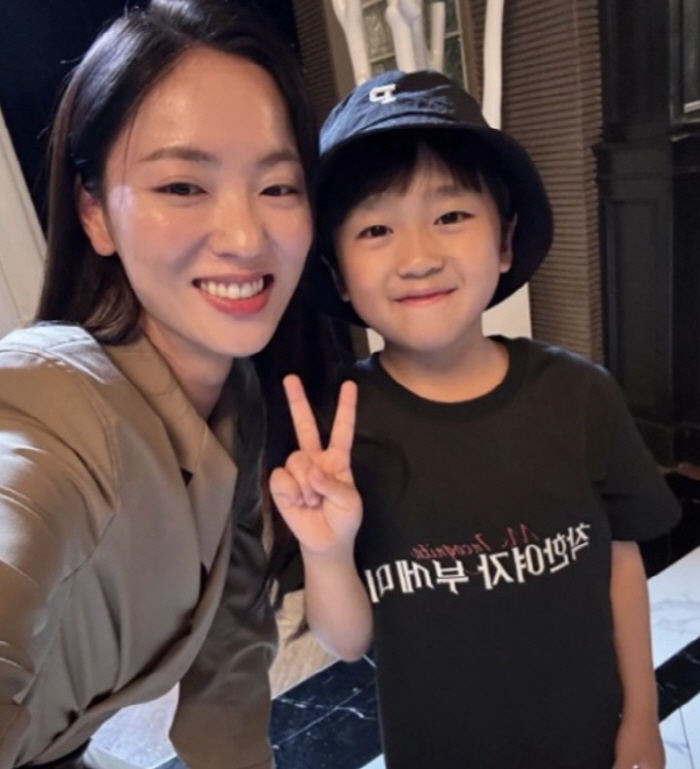 전여빈, '부세미' 촬영장서 미담 터졌다…아역배우母 "서슴없이 마음 건네…