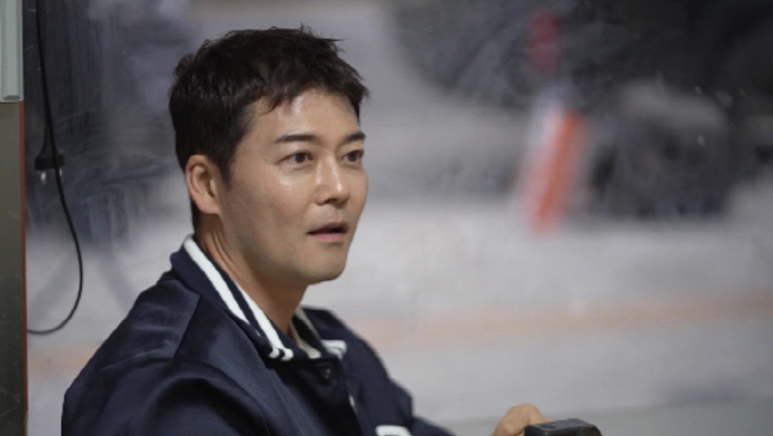 '새신랑' 곽튜브, 원래 이렇게 인기 많았나…충남 아산서 소녀 팬과 감격…