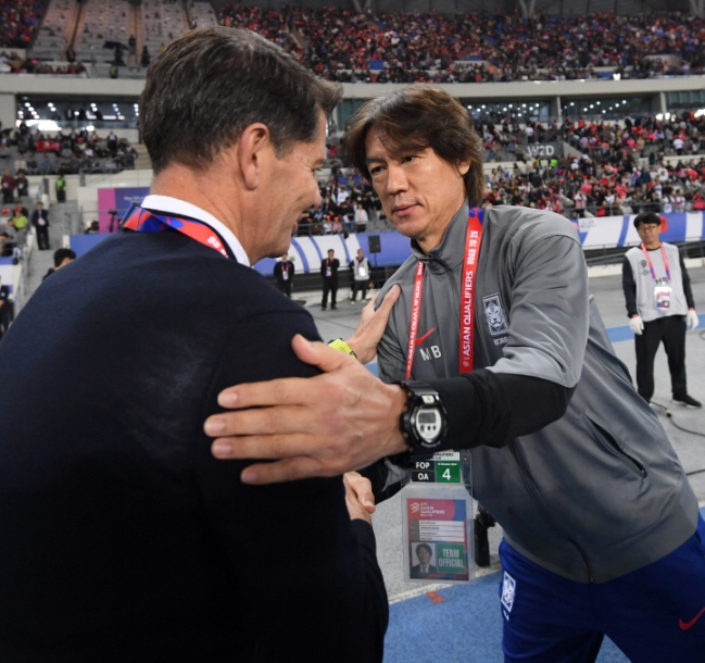 "신태용 복귀는 없다" 韓대표 후보였던 카사스, 인니 차기사령탑 후보 거…