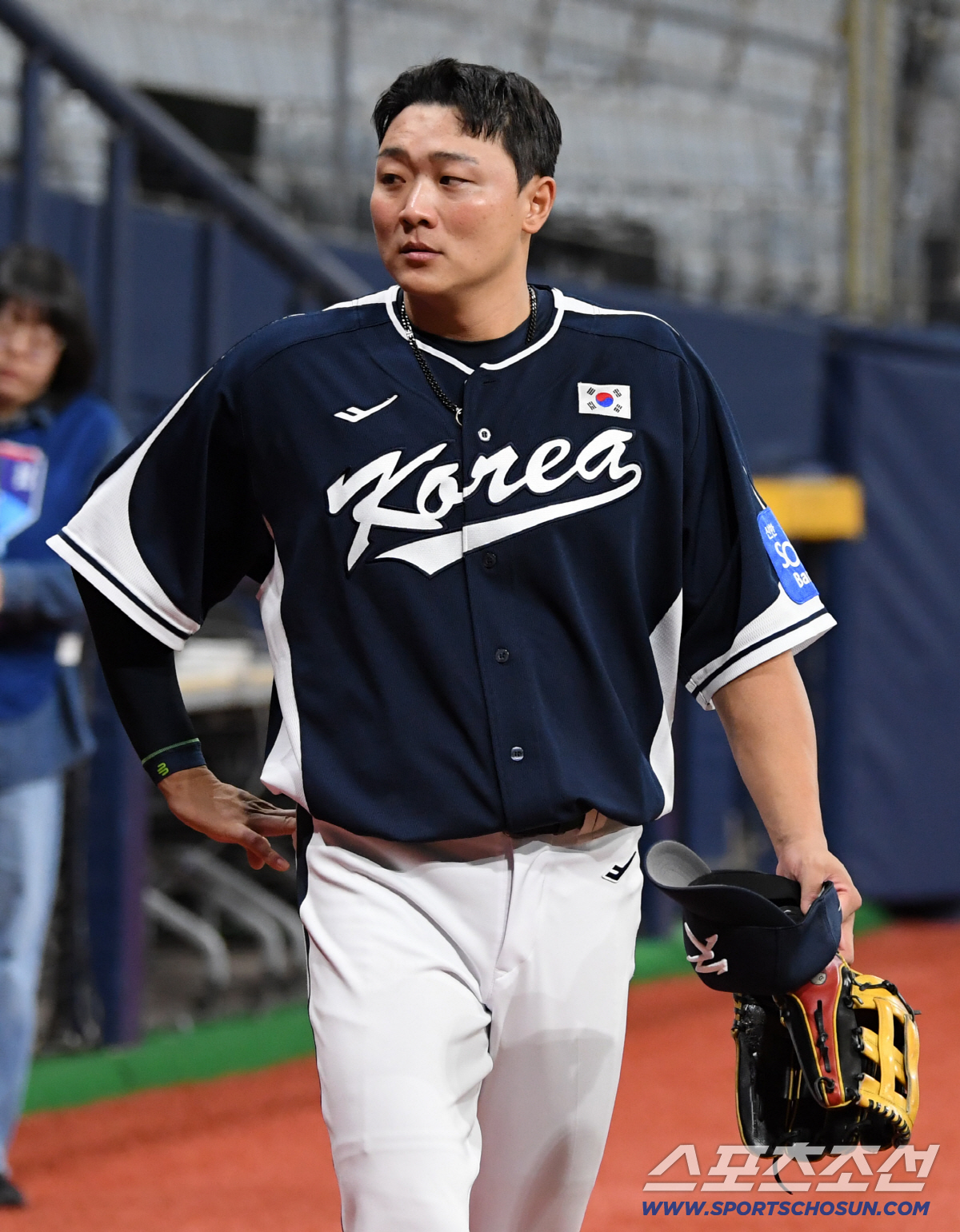 "팔근육이 얼굴만하다." 제2의 '안현민' 상무에서 대기중. 앗 '불꽃야…