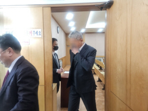 검찰, 역대최악 '경북 산불' 낸 피고인들에 징역 3년씩 구형(종합)