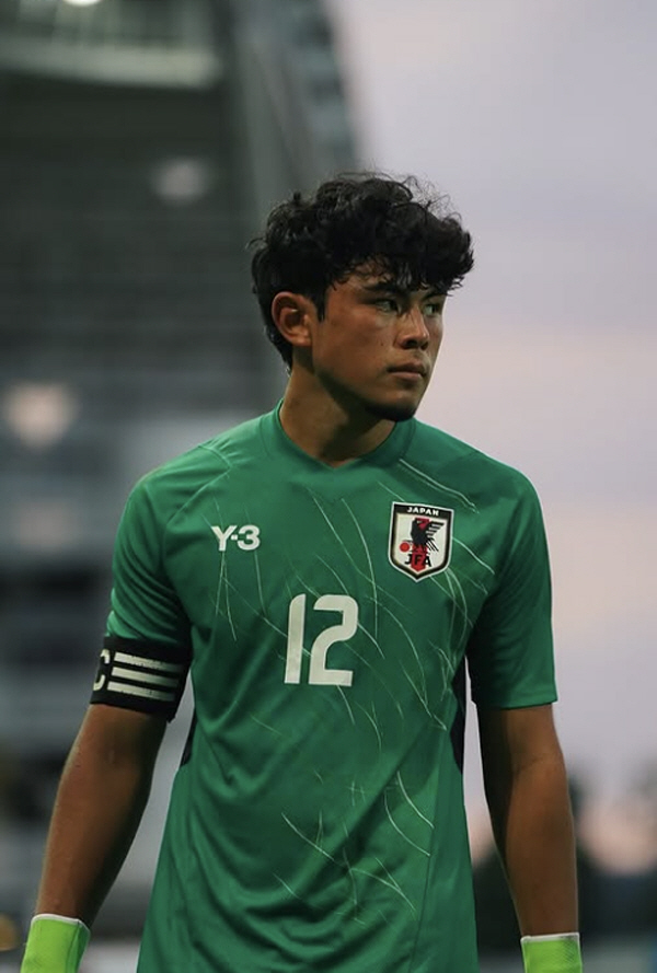 '일본판 카스트로프' 어머니의 나라에서 뛰겠습니다! 혼혈 GK, 슈퍼세이…