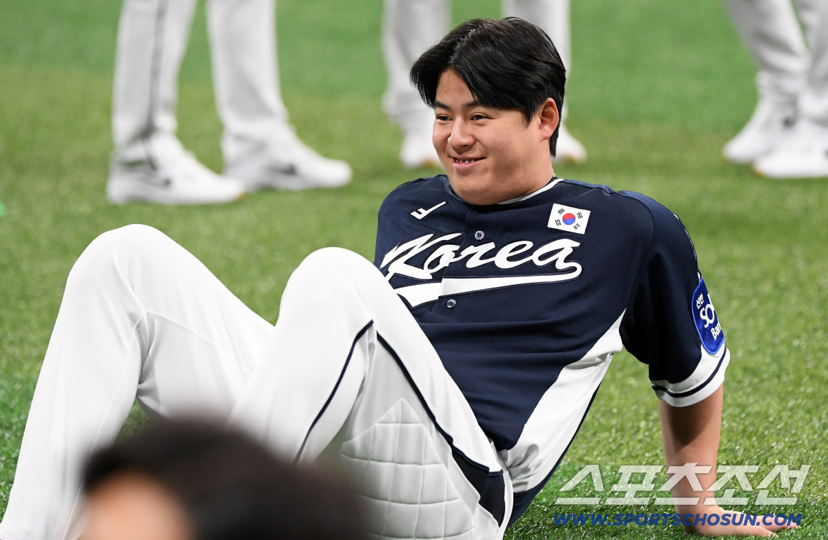 노시환이 원투펀치에 한 인사의 온도차. 폰세엔 "고생했다." 와이스엔 "…