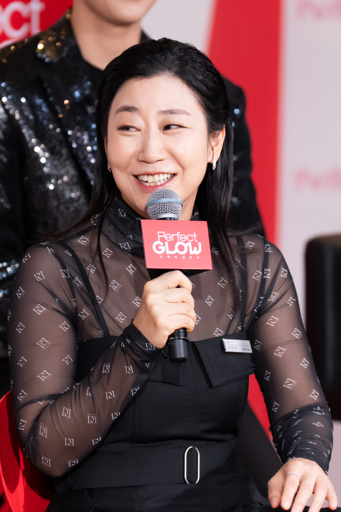 '퍼펙트 글로우' 라미란 "뷰티 예능에 '왜 나를?' 의문.폐 될까 걱정".