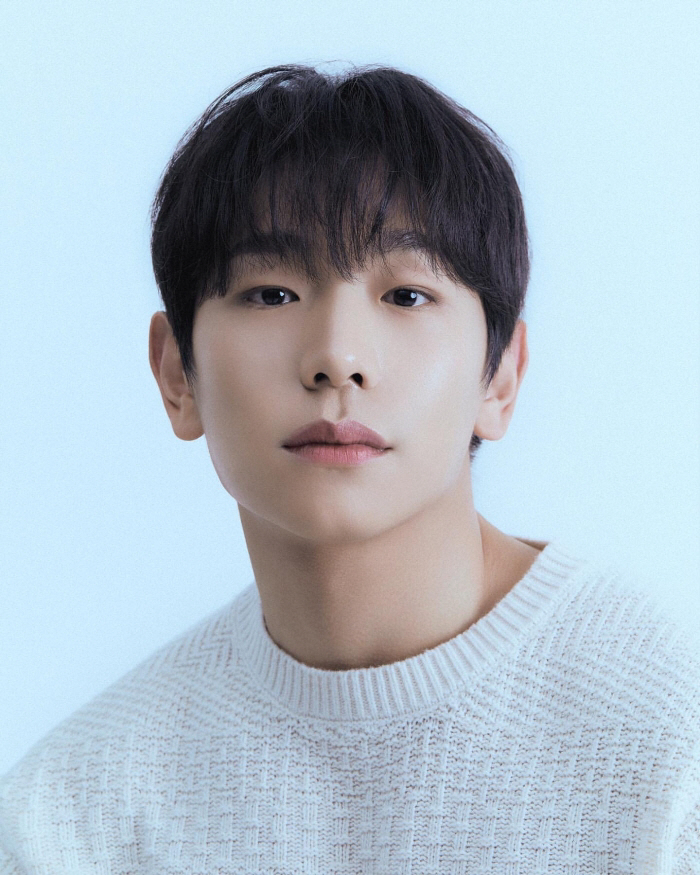 [공식] '장기용 비서' 신주협, 한소희와 한 식구 됐다…9아토엔터 전속…