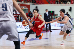 [현장분석] '쇼트 롤의 마법' 서명진 박무빈 눈부신 슛 셀렉션. 현대모비스 74대68 소노 제압. 소노 '단발 공격'은 왜 현대모비스 늪에 삼켜졌나