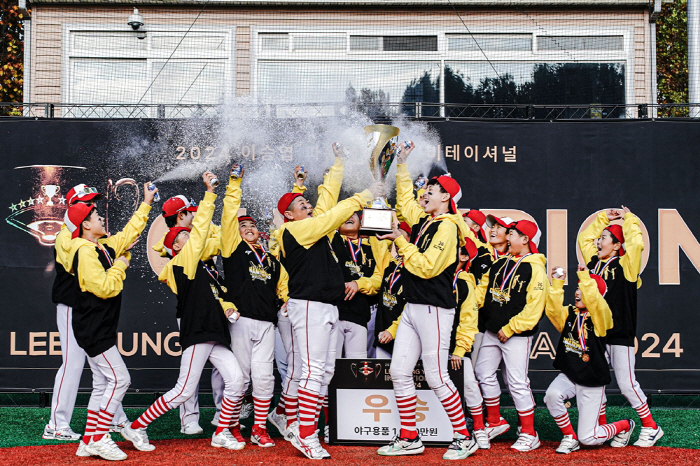 "대회 아니라 축제 같아요" 역사상 첫 교류가 한국 야구의 미래를 만든다