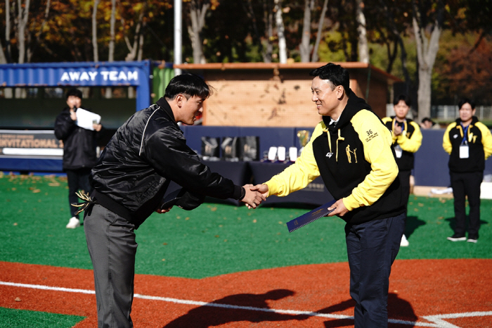 "대회 아니라 축제 같아요" 역사상 첫 교류가 한국 야구의 미래를 만든다