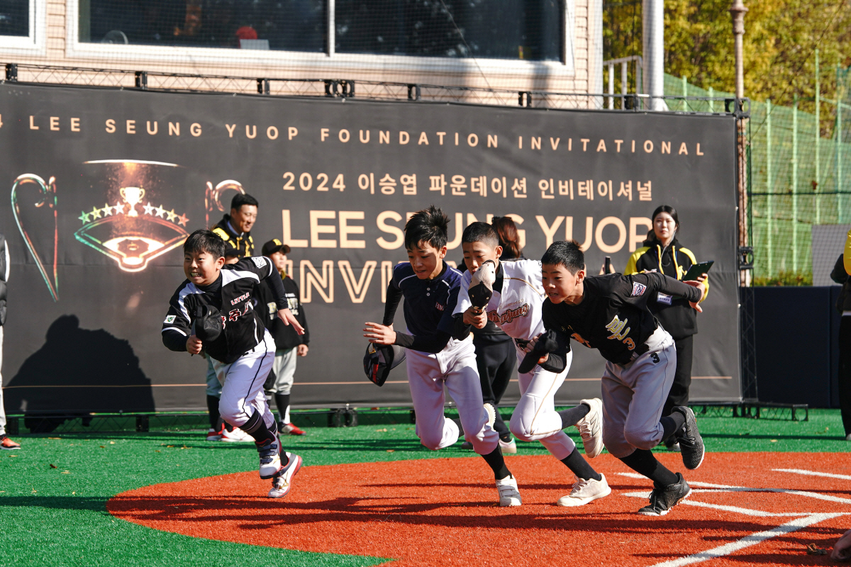 "대회 아니라 축제 같아요" 역사상 첫 교류가 한국 야구의 미래를 만든다
