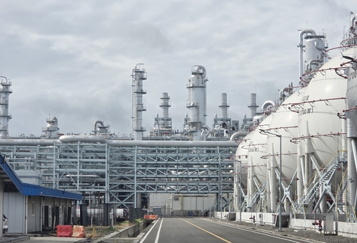 [르포] 인니에 지은 첫 한국 석유화학단지…축구장 150개 규모